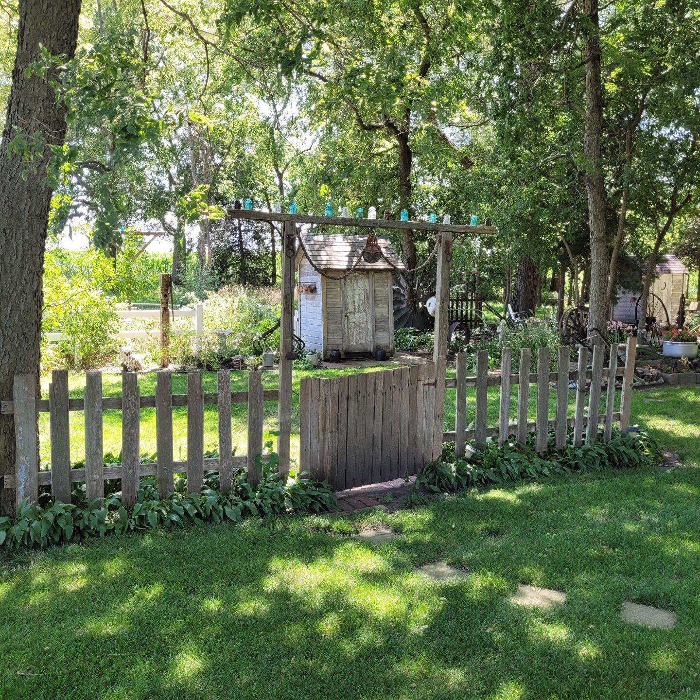 John Hanssen's Outhouses